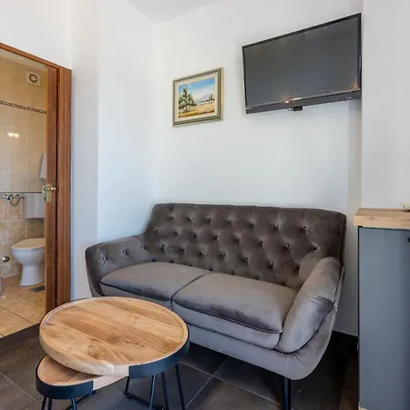 Apartment Nensy *